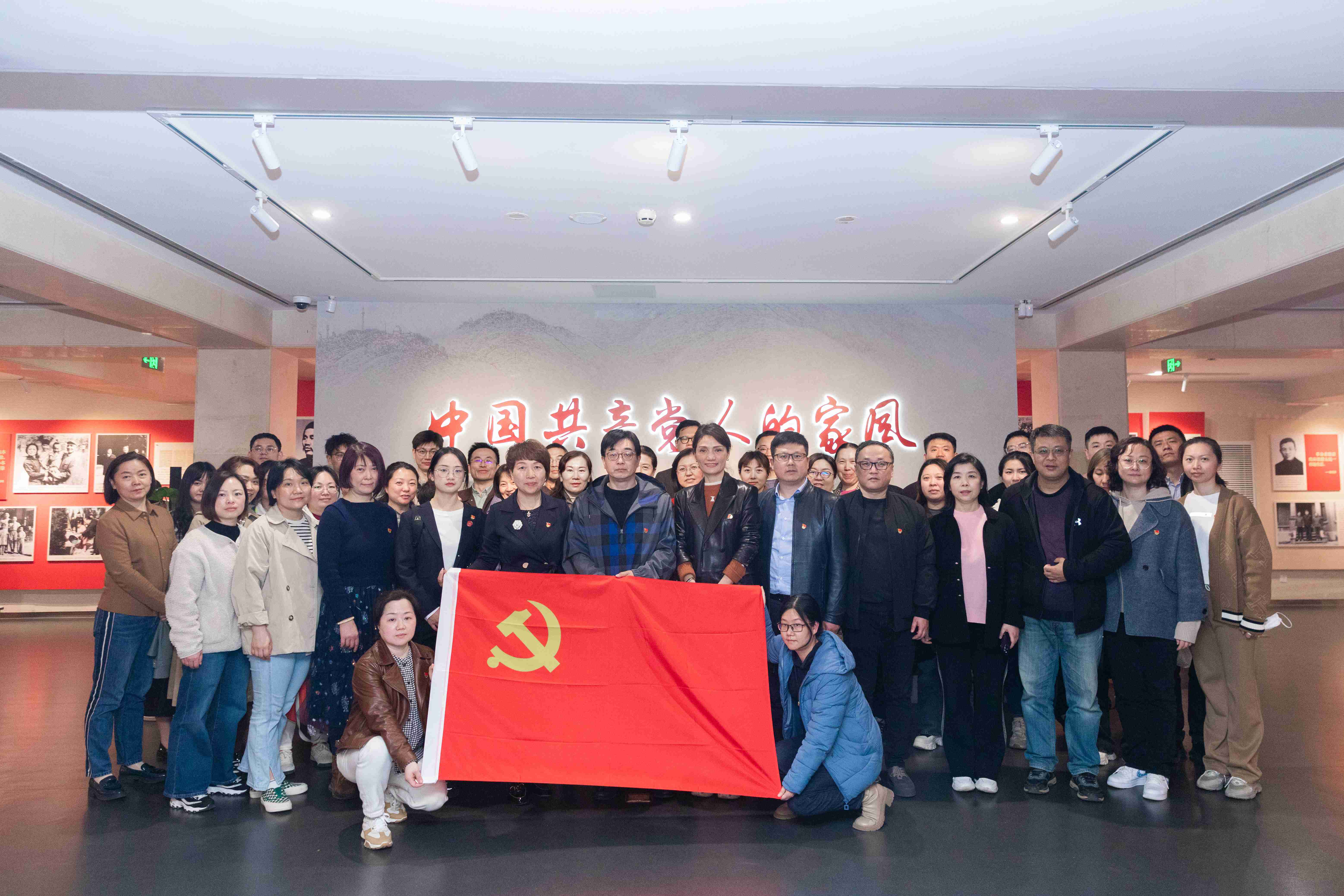 C:\Users\Administrator\Desktop\WPS图片批量处理(2)\图片1 (1).jpg C:\Users\Administrator\Desktop\WPS图片批量处理(2)\图片1 (1).jpg