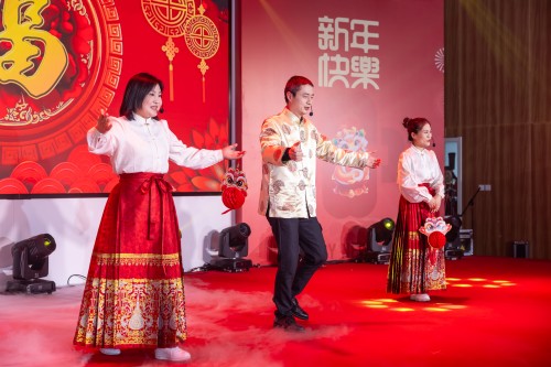 C:\Users\Administrator\Desktop\南京市中心医院举办2025年新春联欢会\照片\SUL_9145.jpg C:\Users\Administrator\Desktop\南京市中心医院举办2025年新春联欢会\照片\SUL_9145.jpg