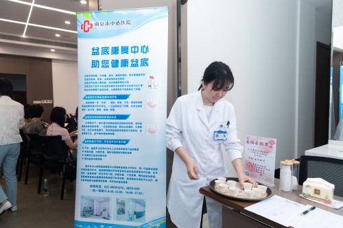 C:\Users\Administrator\Desktop\选出照片\图片11.jpg C:\Users\Administrator\Desktop\选出照片\图片11.jpg