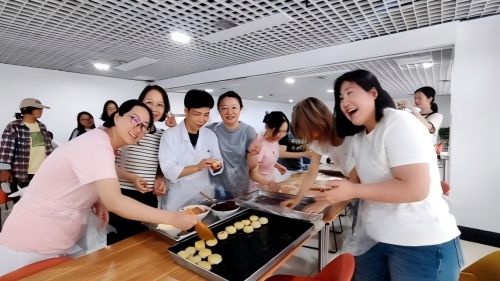 C:\Users\Administrator\Desktop\图片1.jpg C:\Users\Administrator\Desktop\图片1.jpg