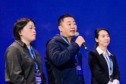 C:\Users\Administrator\Desktop\3.jpg C:\Users\Administrator\Desktop\3.jpg